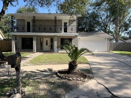 10410 Sky Hawk Dr