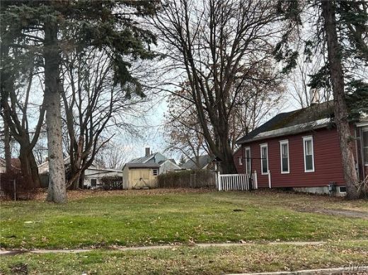 902 Kirkpatrick St #10